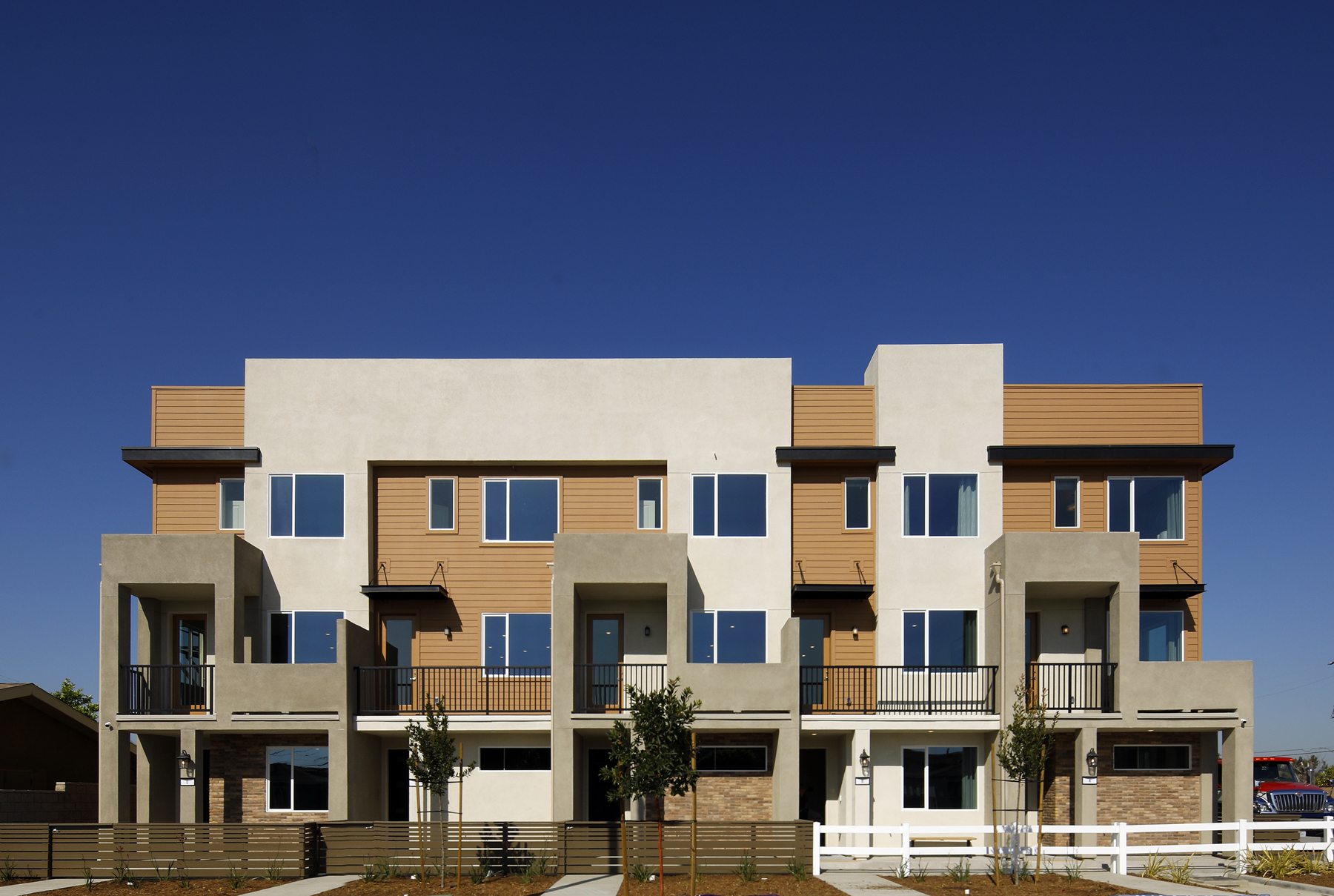 0014 4003 Valley Oak Lane